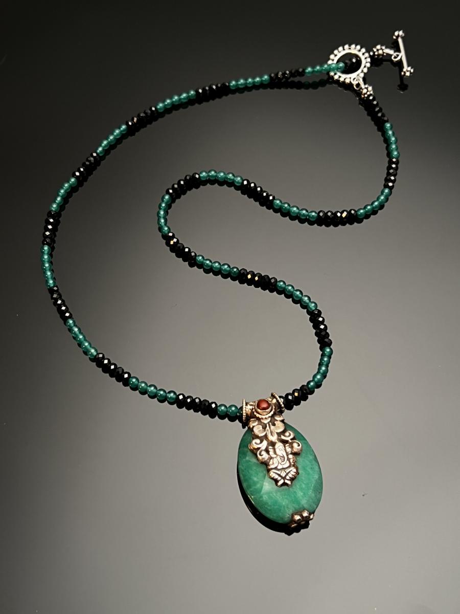  : Necklaces : HLM Beaded Jewels